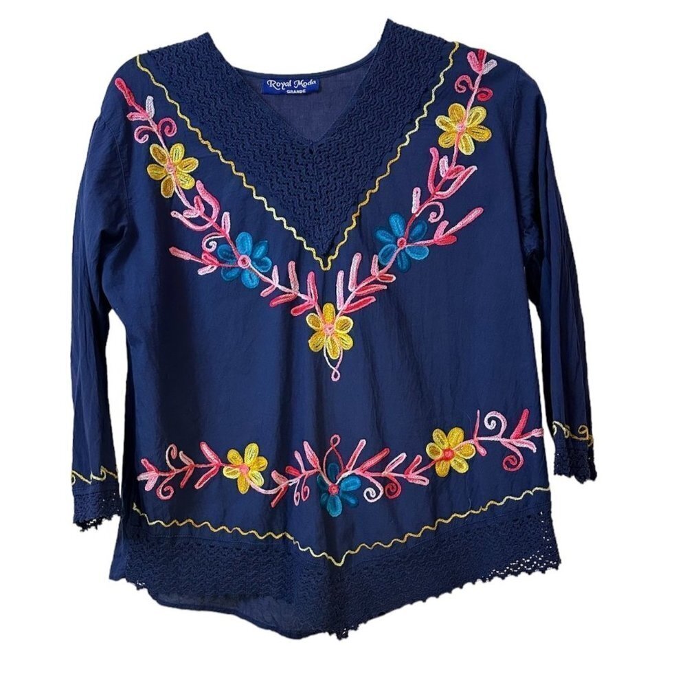Royal Moda Bohemian Embroidery Crochet Daisy Floral Oxacan guaze blouse, Large